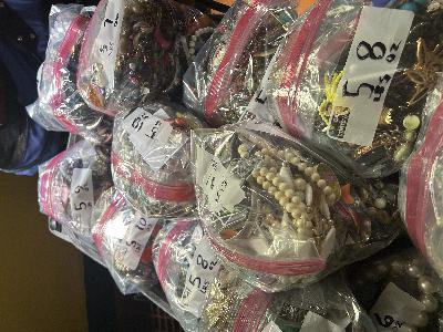HUGE BULK VINTAGE AND NEWER JEWELRY SALE  $20 mixed lot BAGS all 5-6 lbs